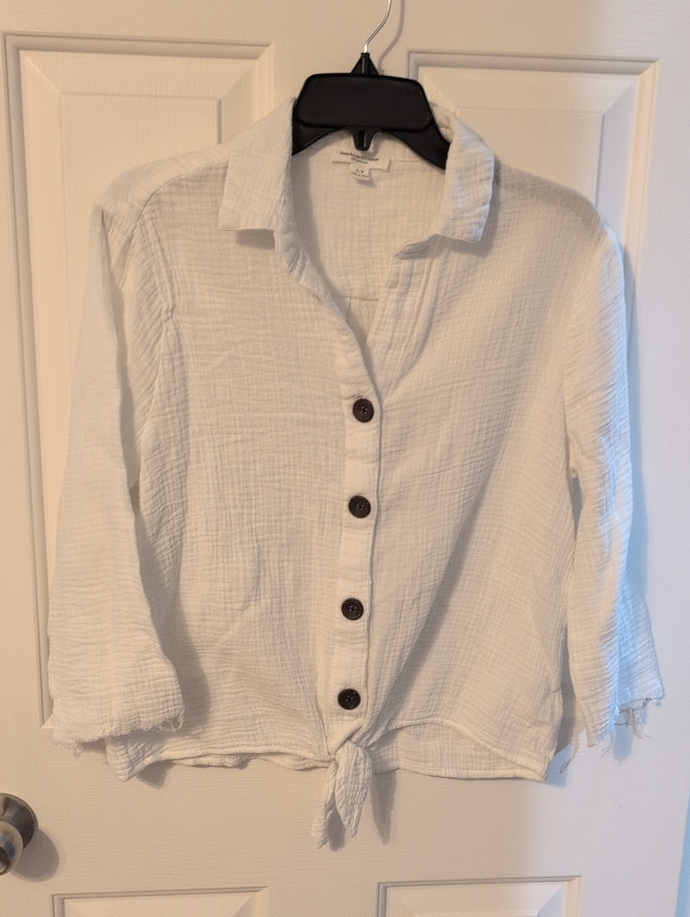 White Button-Front Tie Hem Top/Cover-up